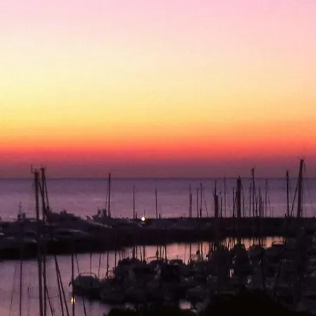 Bellissima Barca A Vela Bateau-hôtel